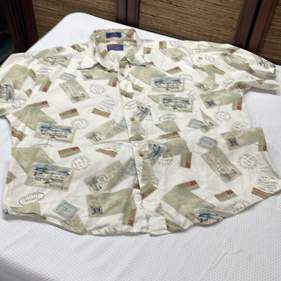 Pendleton Short Sleeve Button Down Size L - Picture 9 of 11